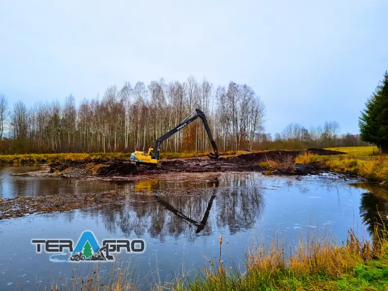 koparka na gąsienicach long reach